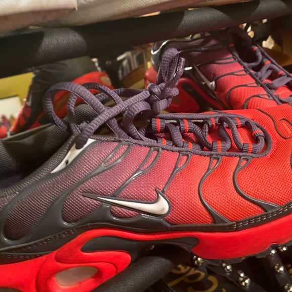 COPY - Nike multicolor TN Air gym shoes size 7/7.5 - Picture 2 of 5